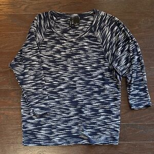 3/$12 ✨ Navy and White Patterned Sweater